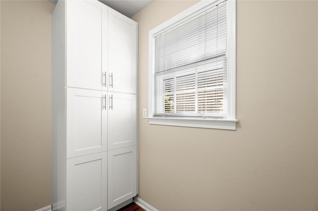 1728 Stonecliff Court