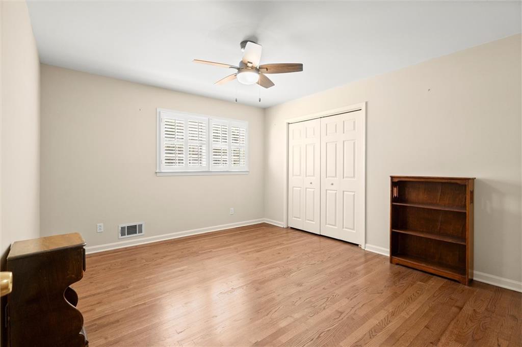 1728 Stonecliff Court