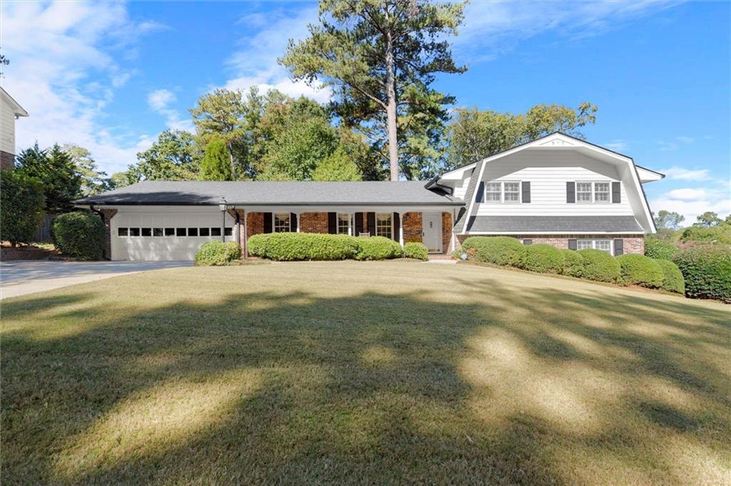 1728 Stonecliff Court