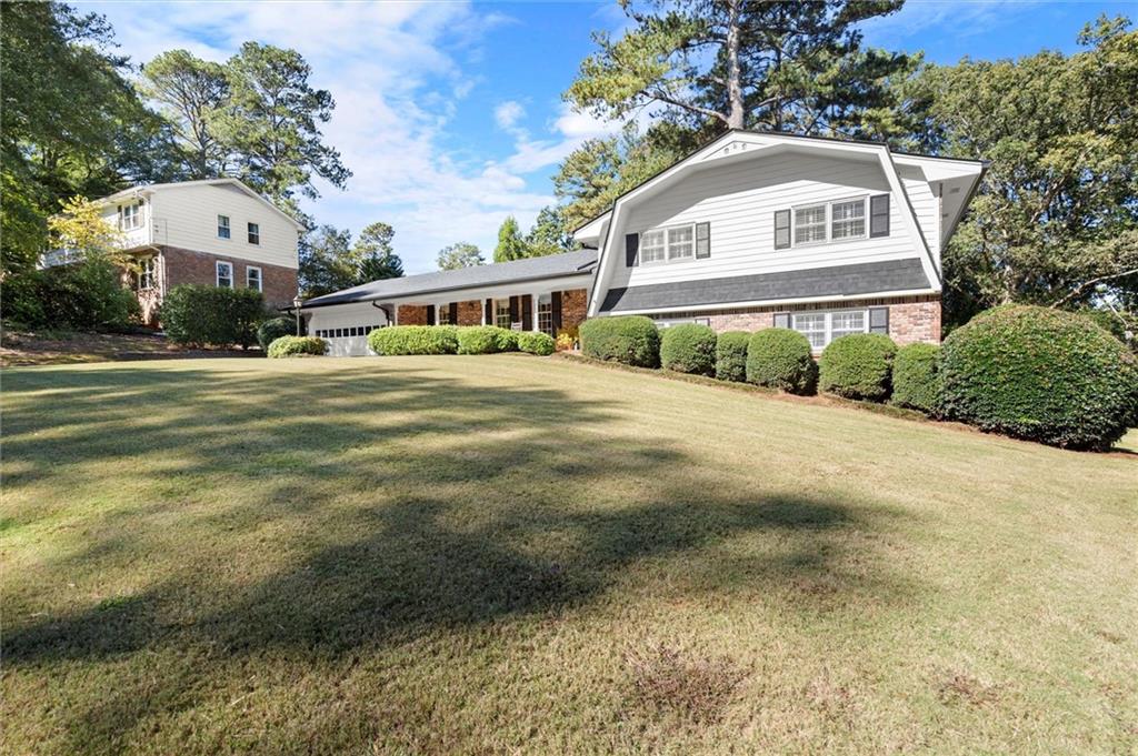 1728 Stonecliff Court