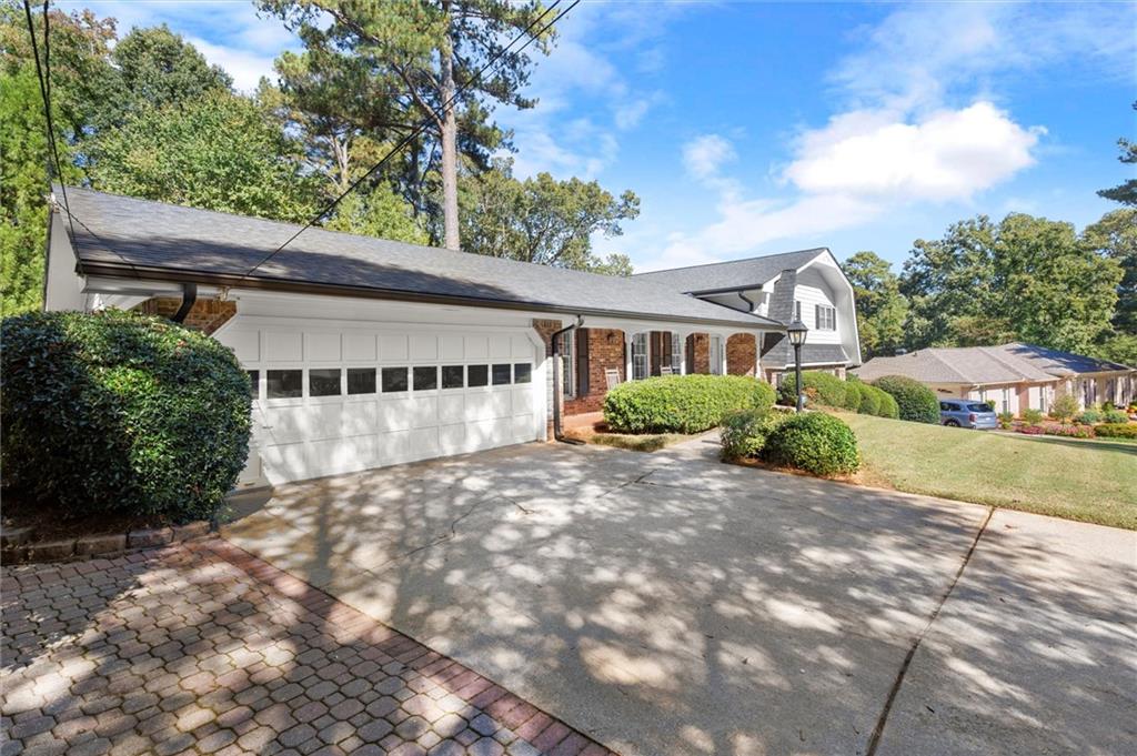 1728 Stonecliff Court