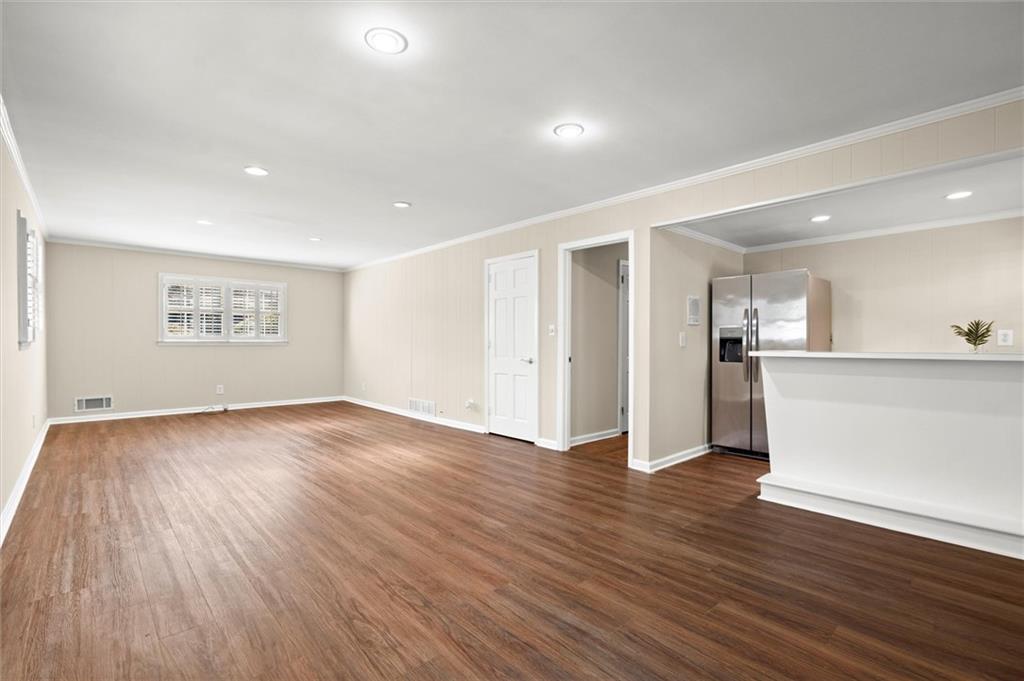 1728 Stonecliff Court