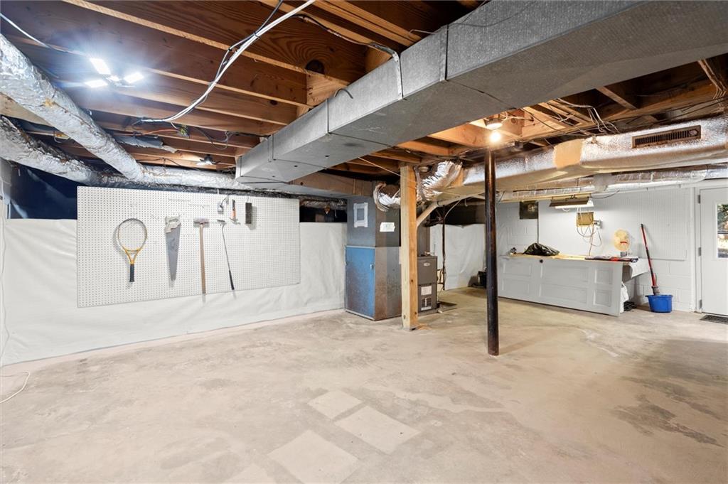 1728 Stonecliff Court