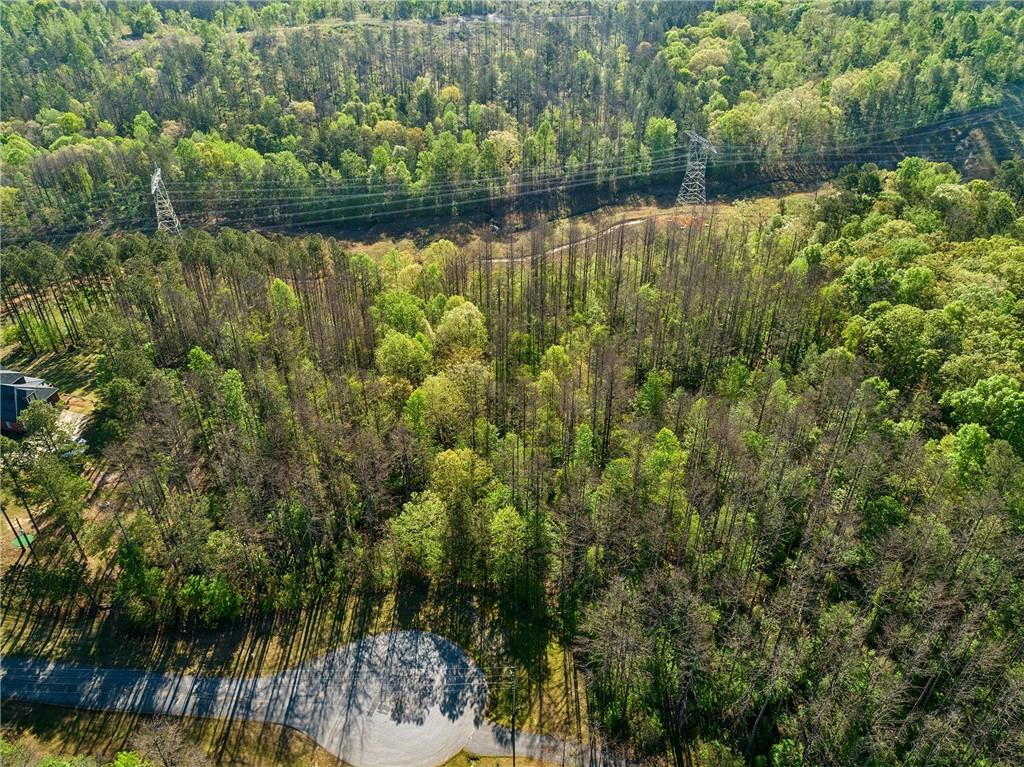 11 Harris Loop