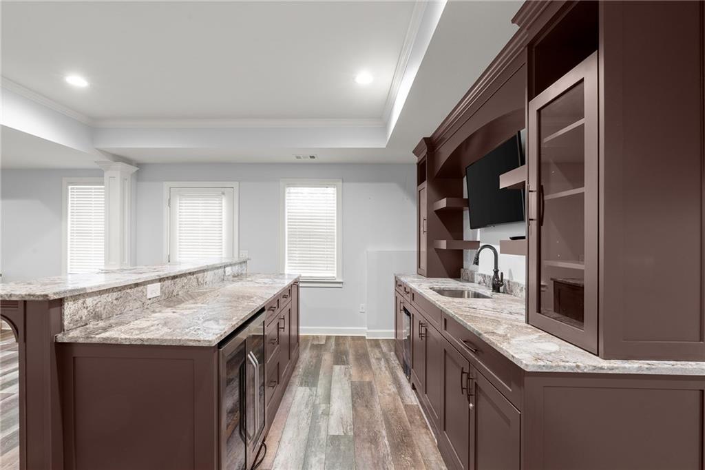 305 Willow Oak Court