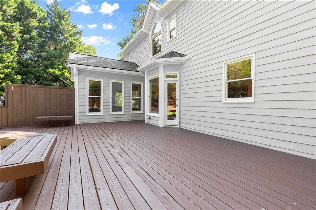 305 Willow Oak Court