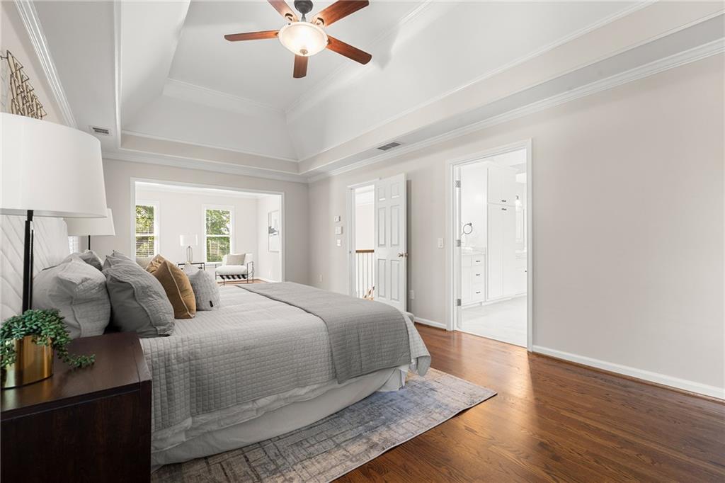 305 Willow Oak Court