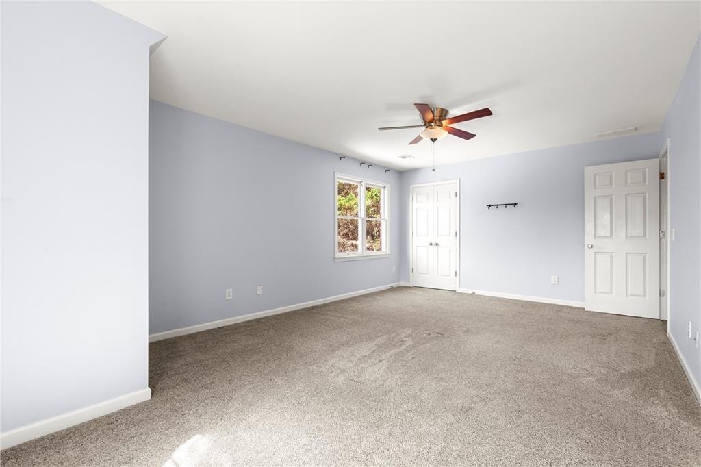 305 Willow Oak Court