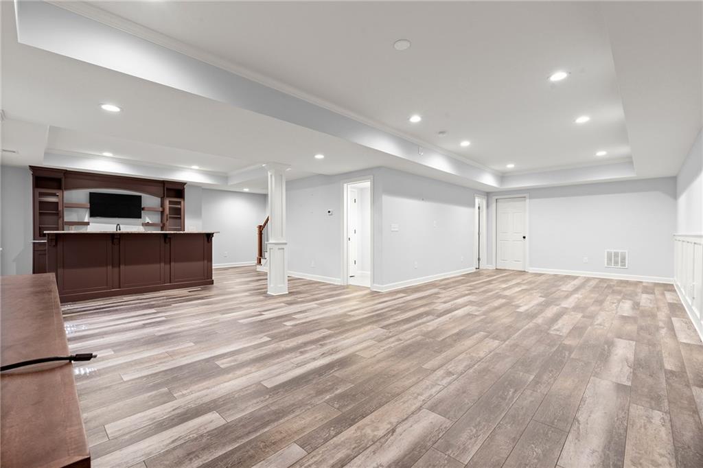 305 Willow Oak Court