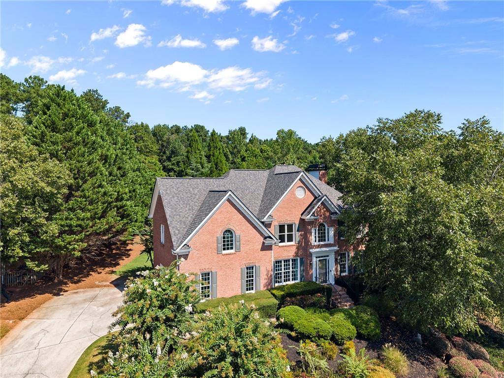 305 Willow Oak Court