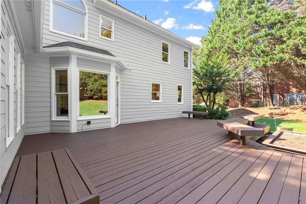 305 Willow Oak Court