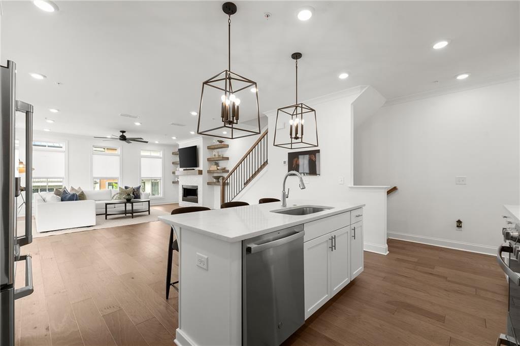 431 Olmstead Way