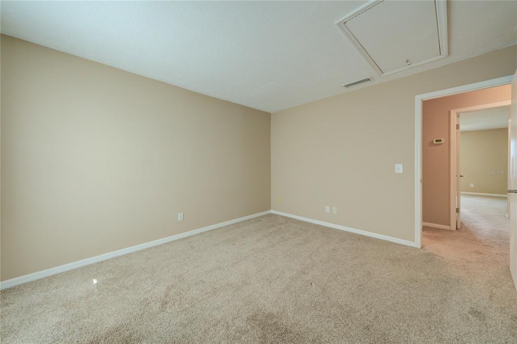 2555 CEDAR CYPRESS CT