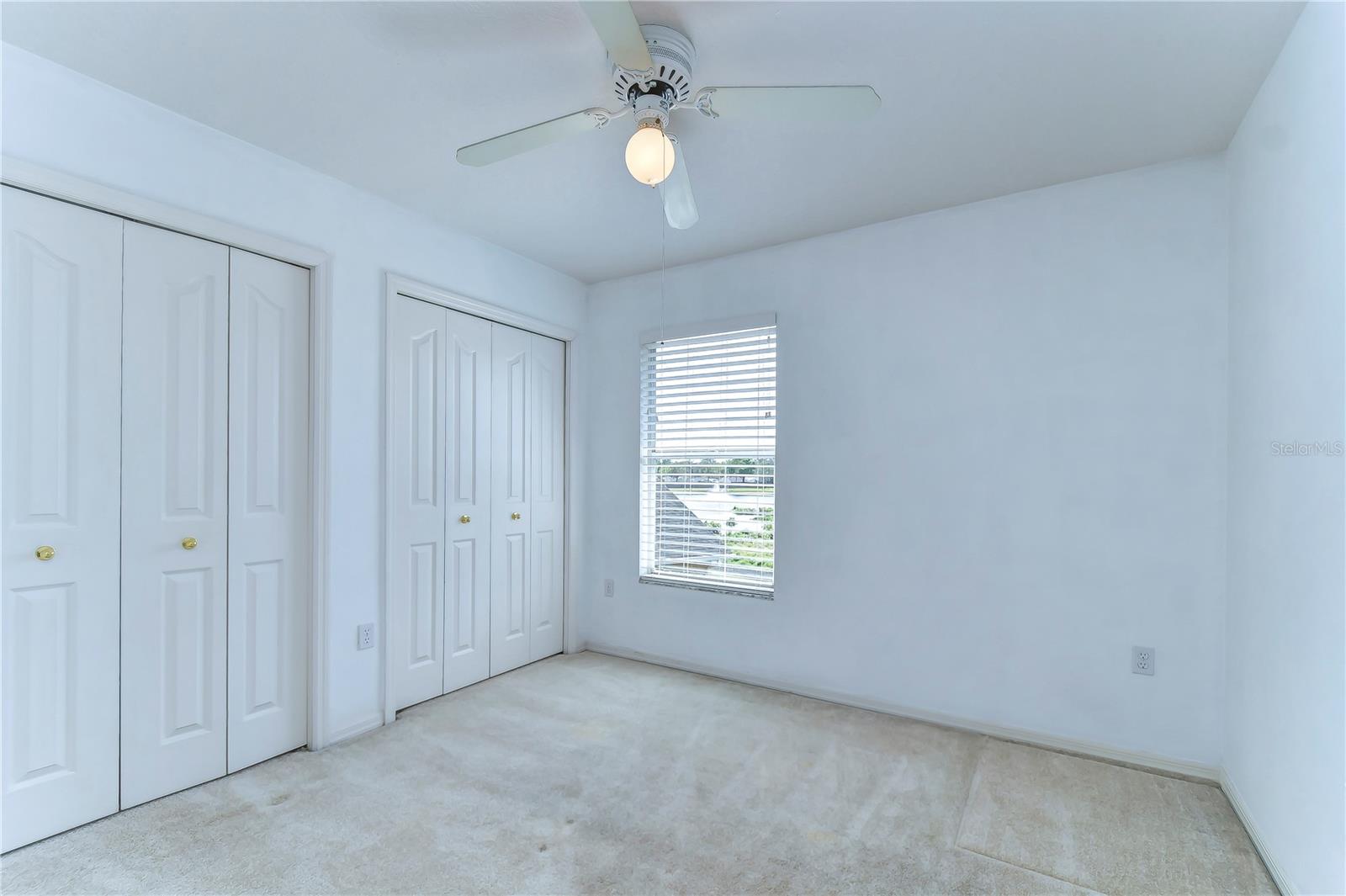 16527 LAKE HEATHER DR