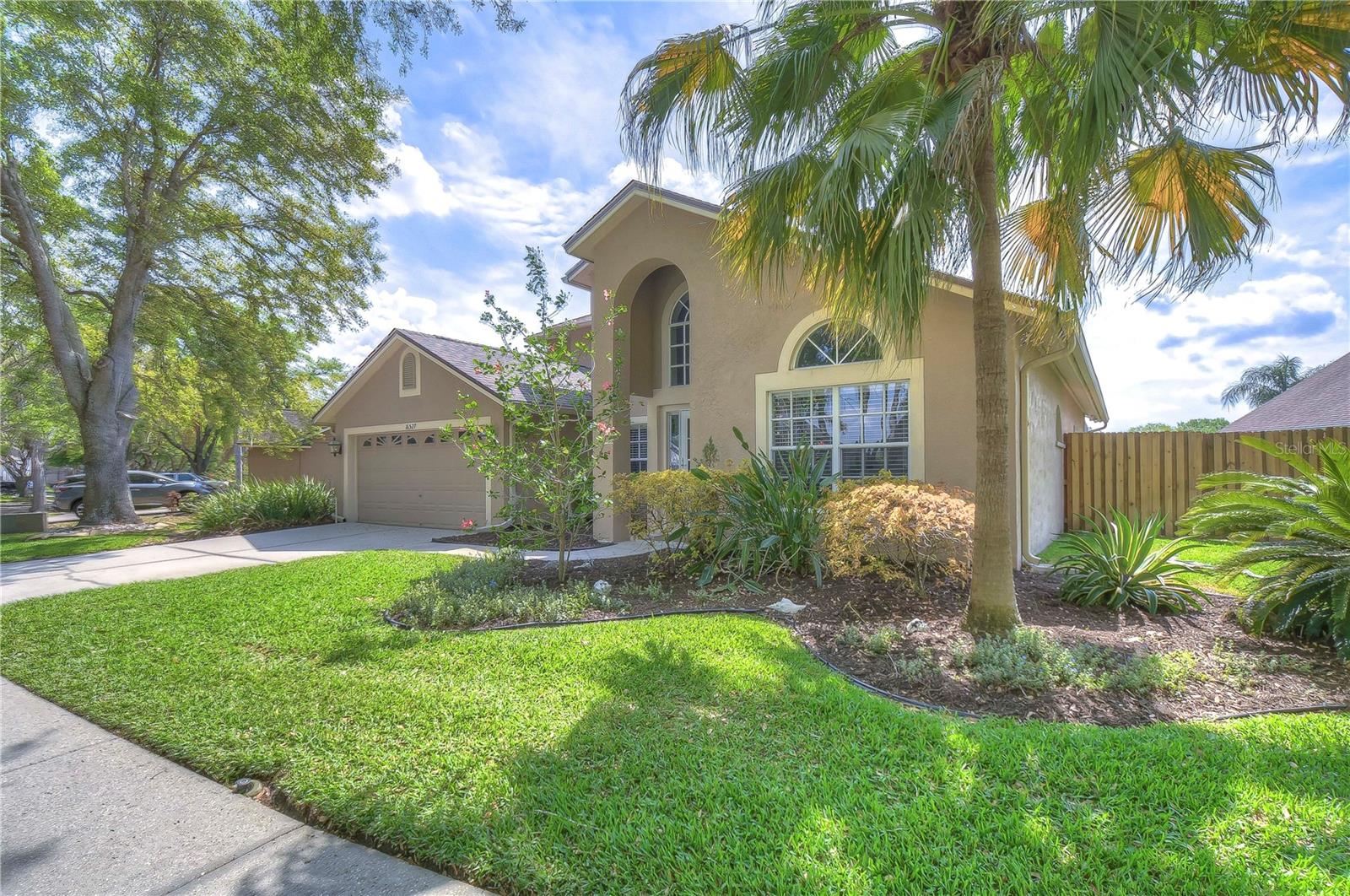 16527 LAKE HEATHER DR
