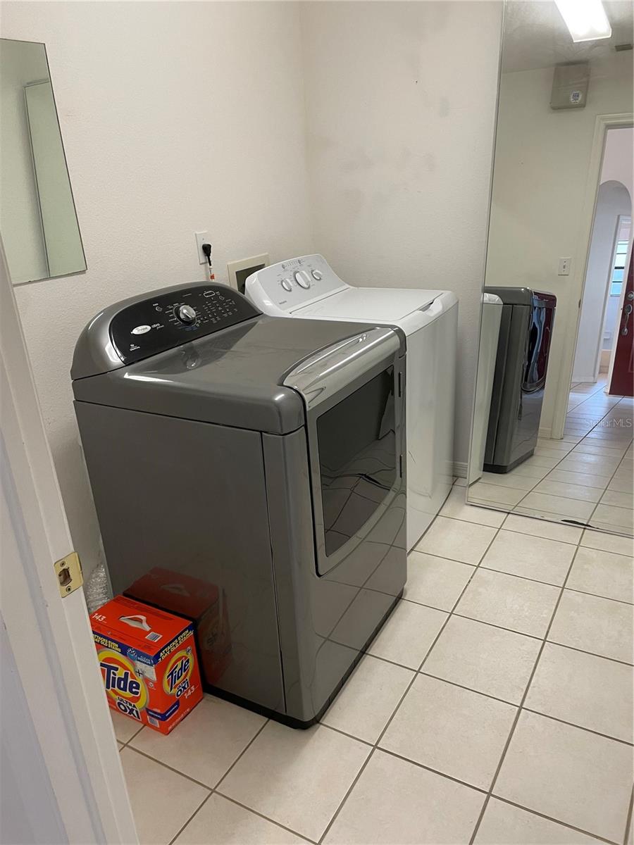4166 BRENTWOOD PARK CIR
