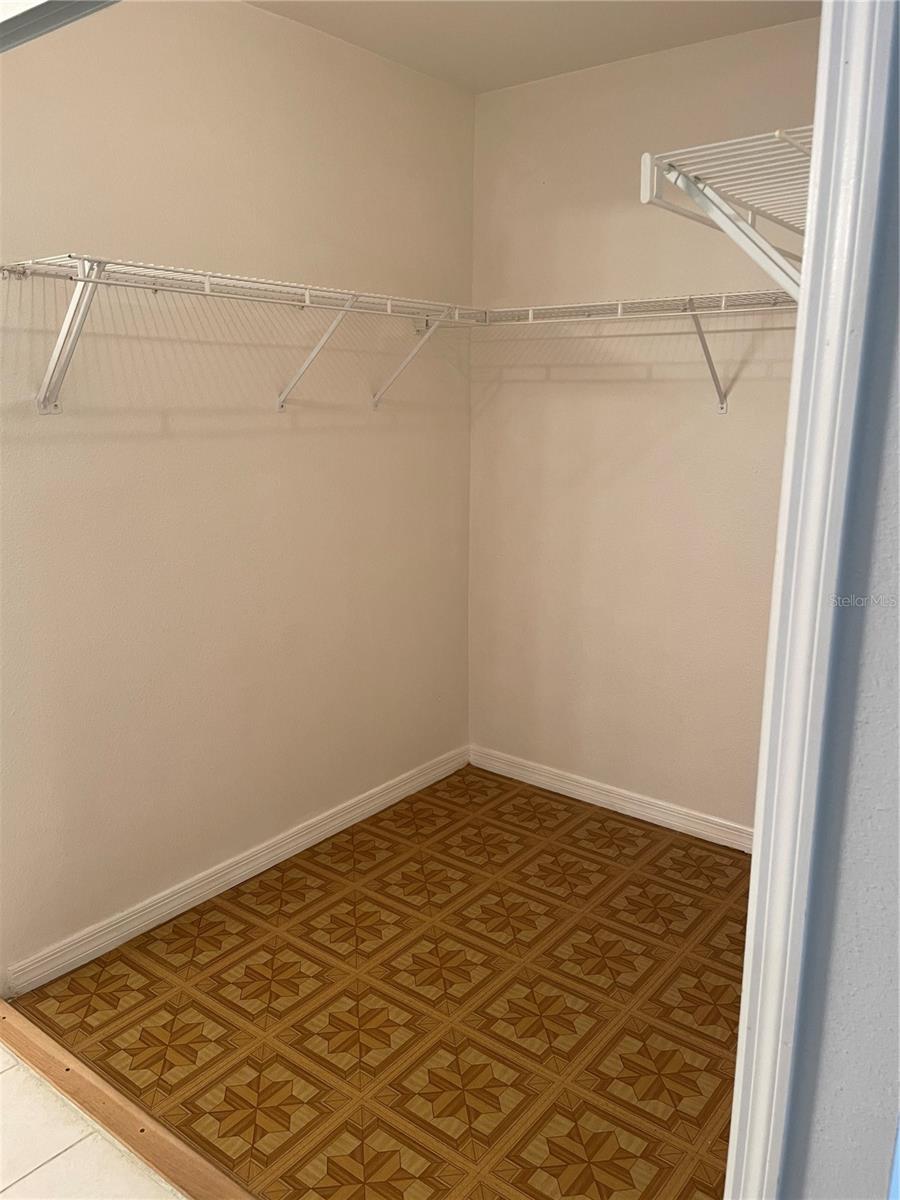 4166 BRENTWOOD PARK CIR