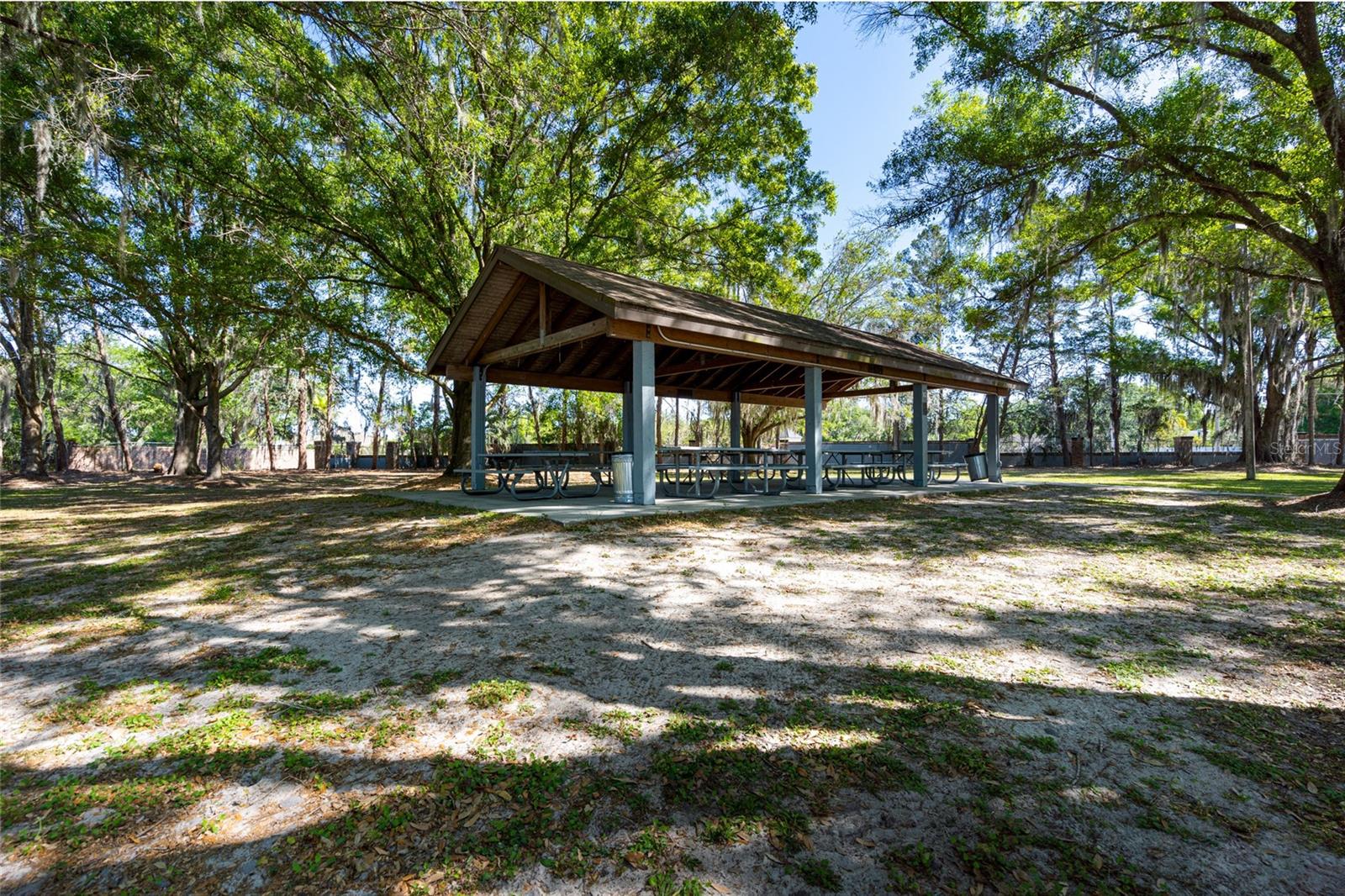 22304 STILLWOOD DR
