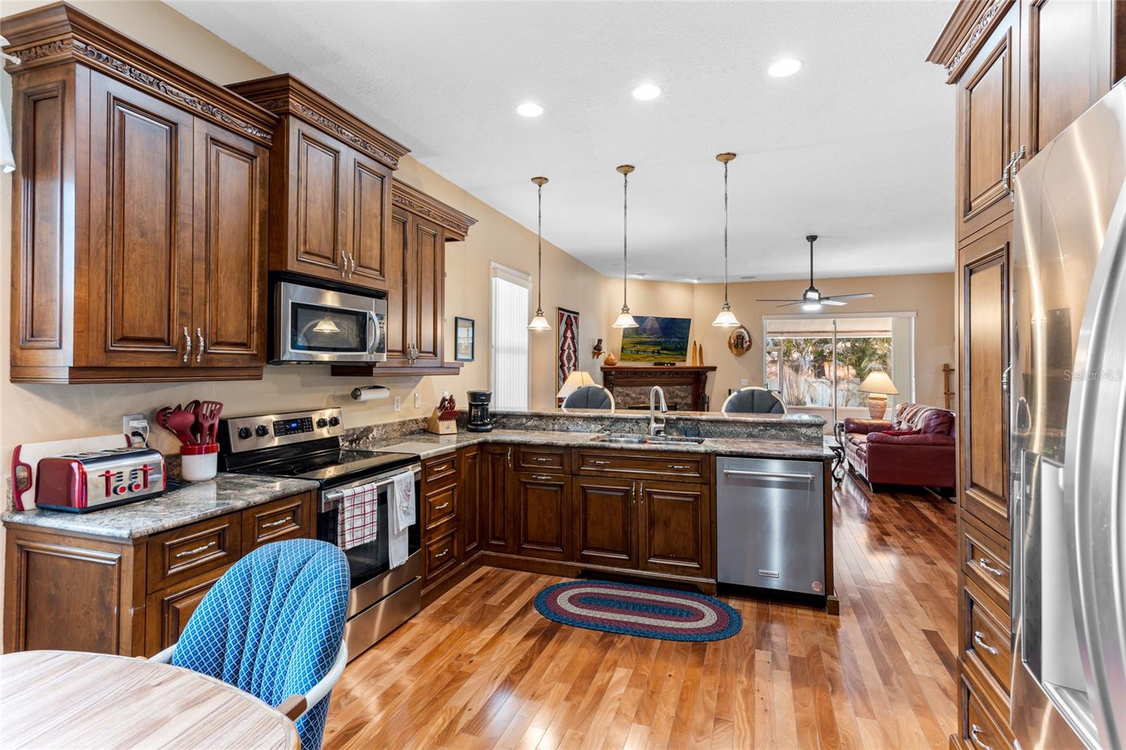 22304 STILLWOOD DR