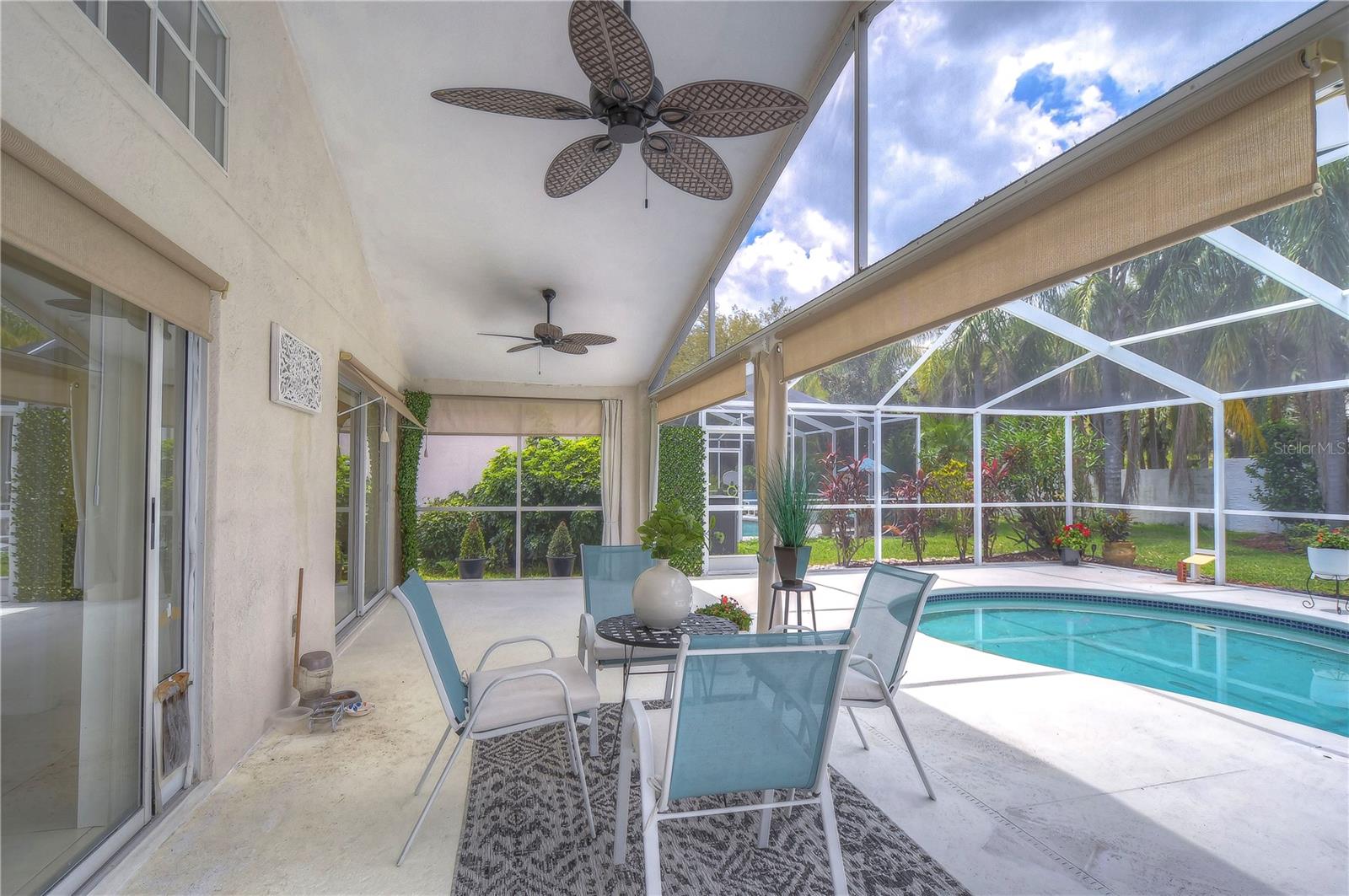 5601 TERRAIN DE GOLF DR