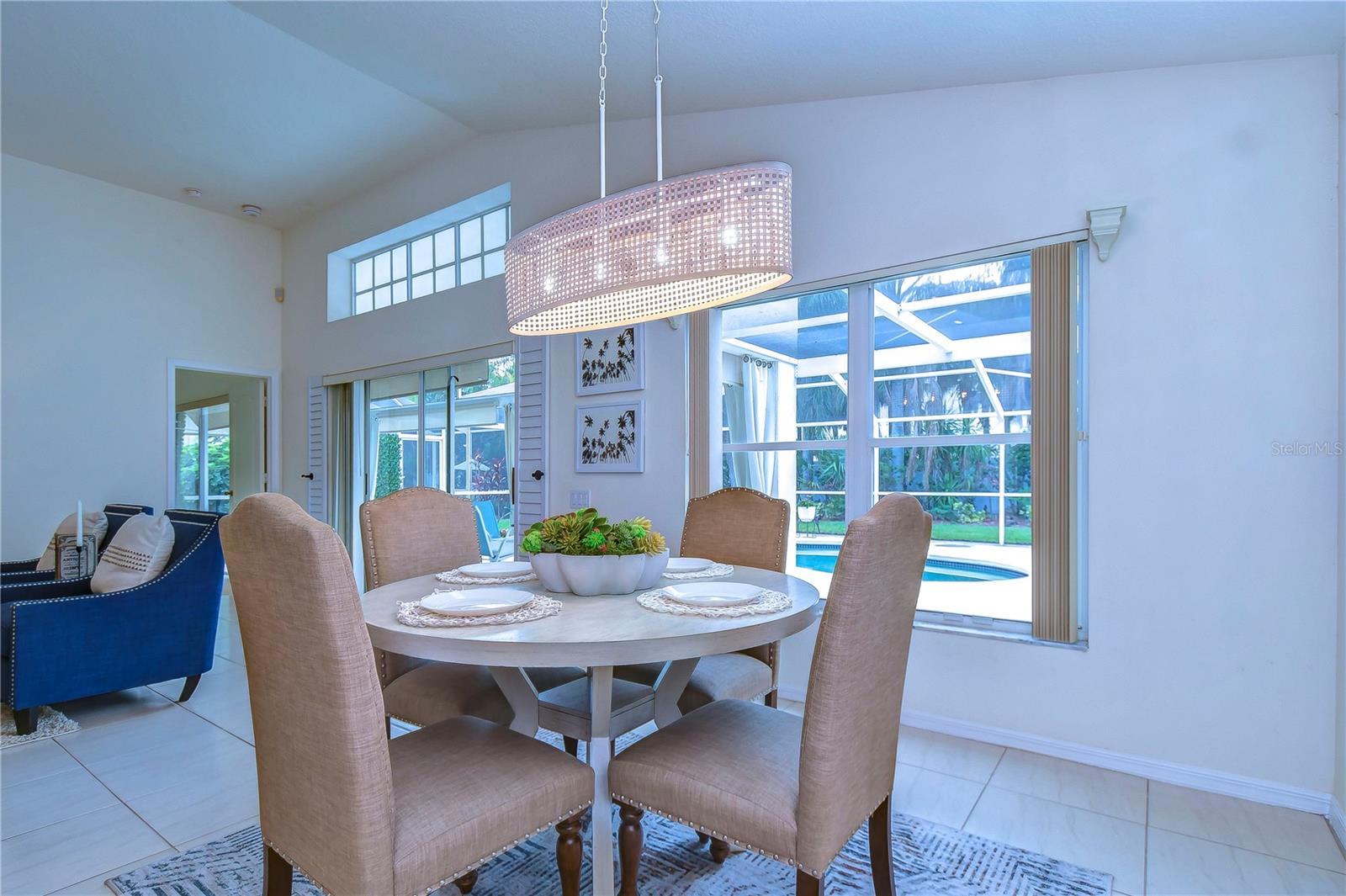 5601 TERRAIN DE GOLF DR