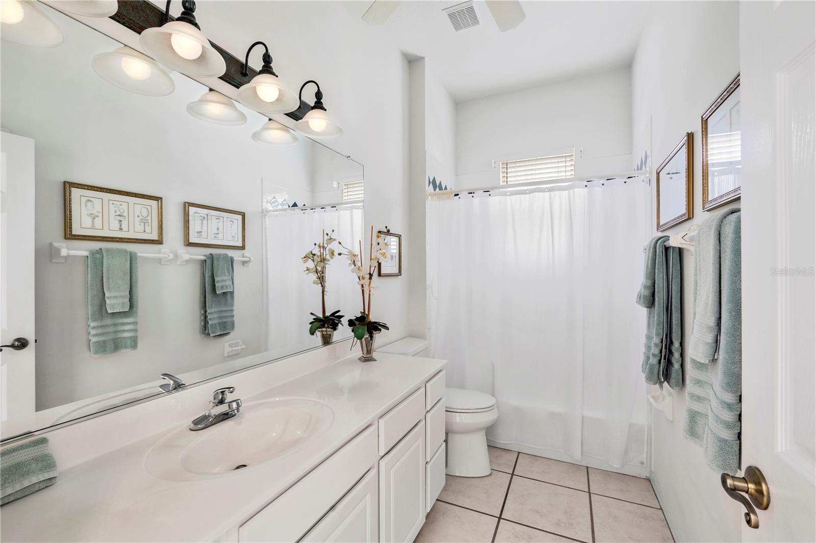 2228 PLATINUM DR
