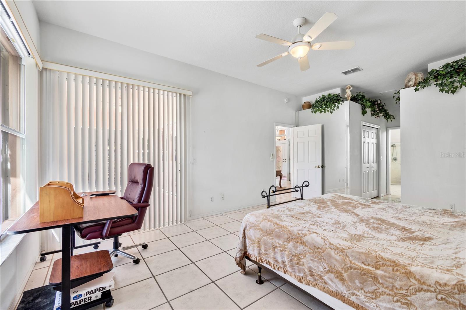 2228 PLATINUM DR