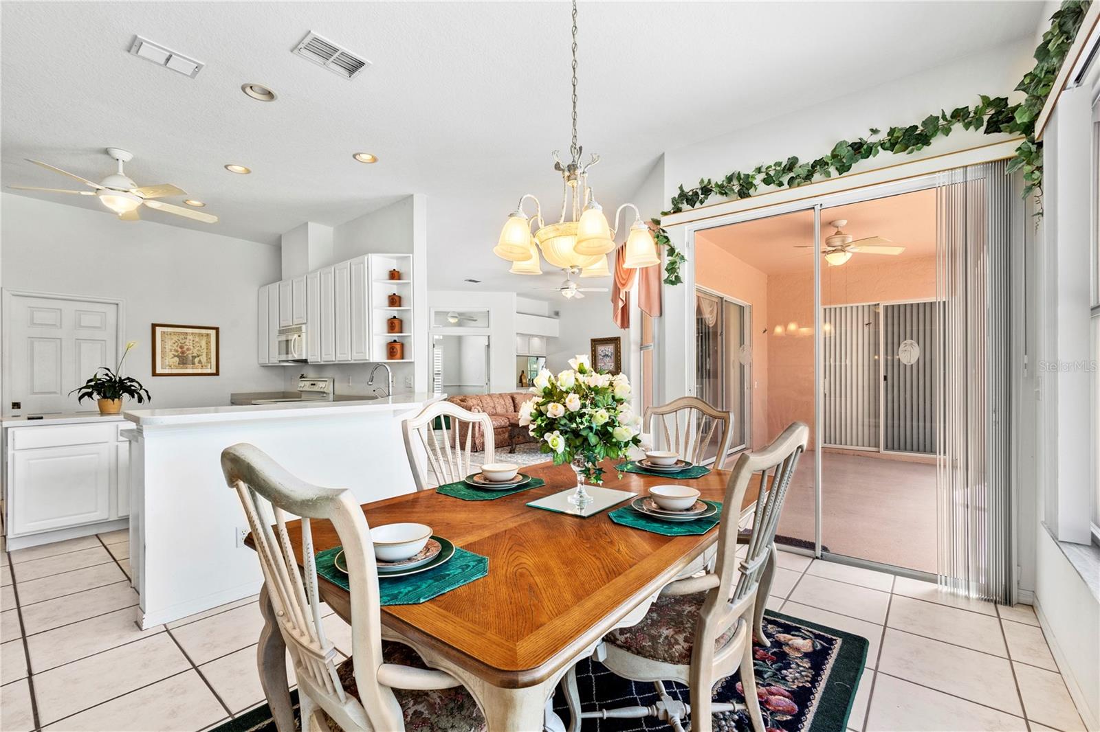 2228 PLATINUM DR