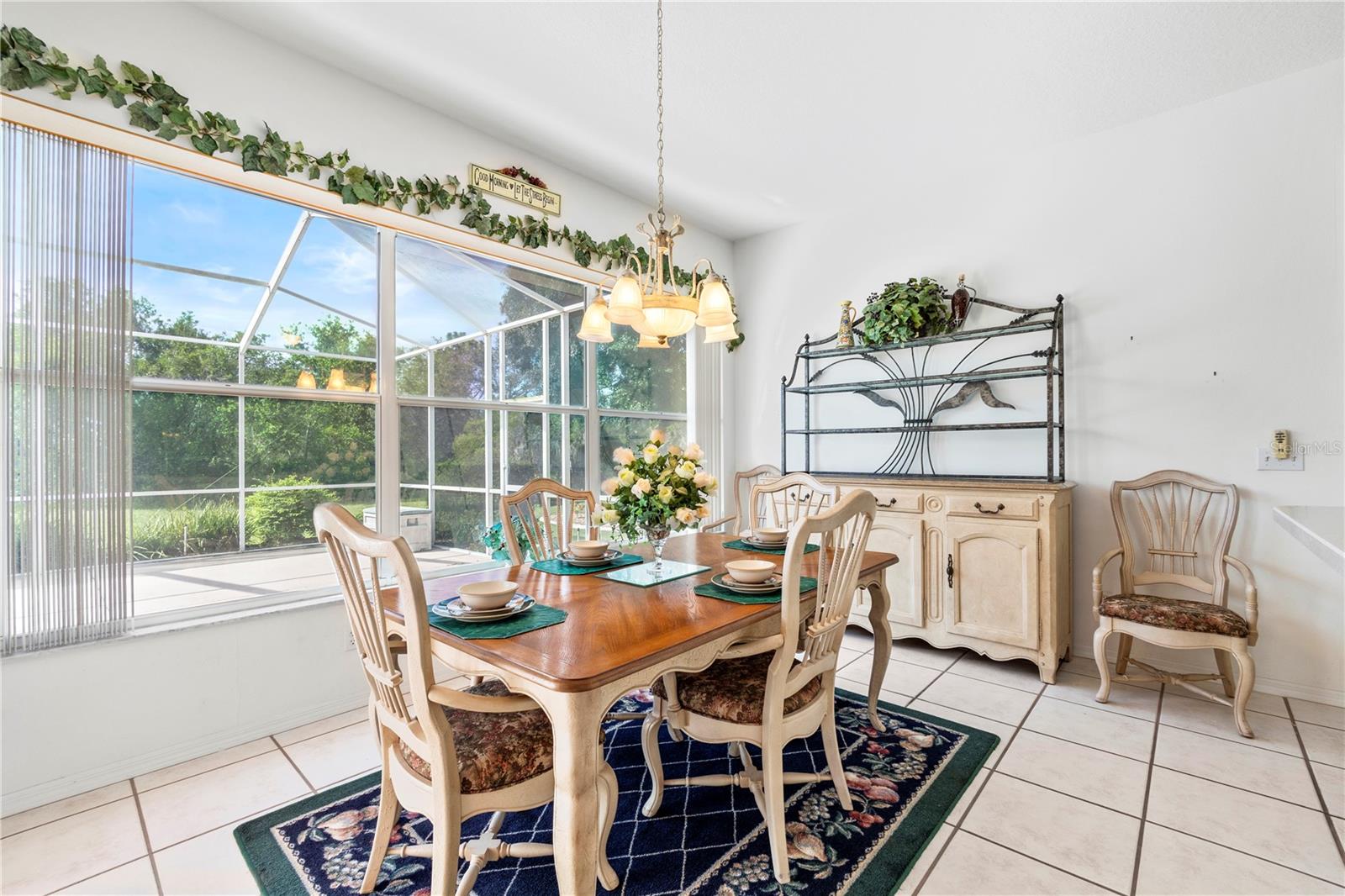 2228 PLATINUM DR