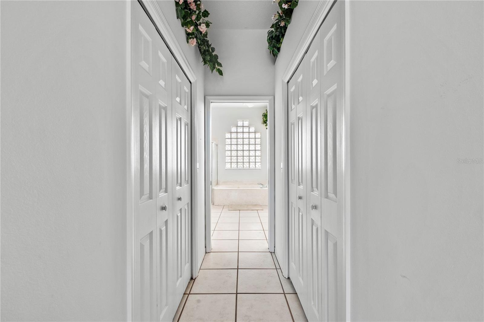 2228 PLATINUM DR