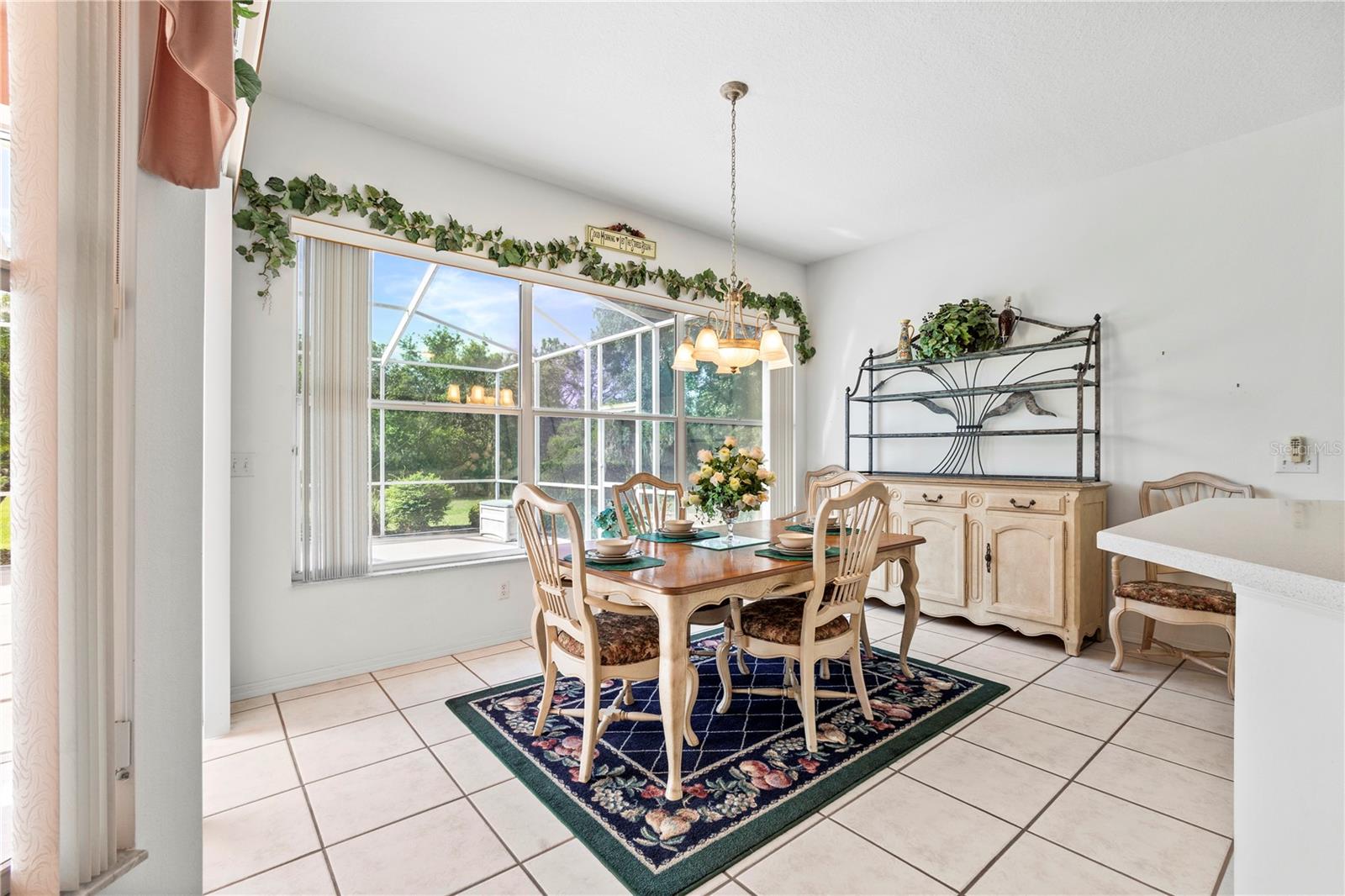 2228 PLATINUM DR