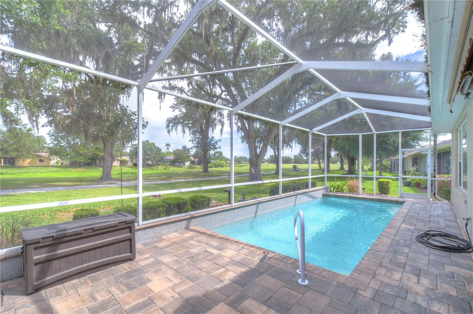 4387 CALIQUEN DR