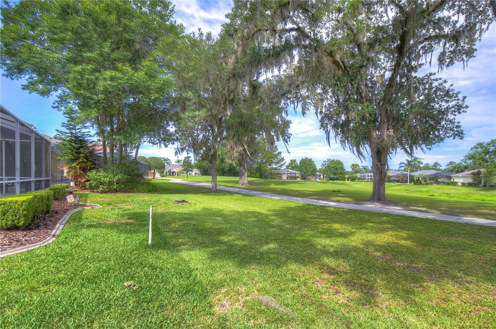 4387 CALIQUEN DR