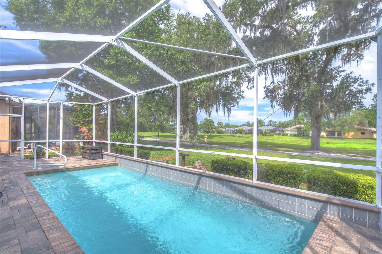 4387 CALIQUEN DR