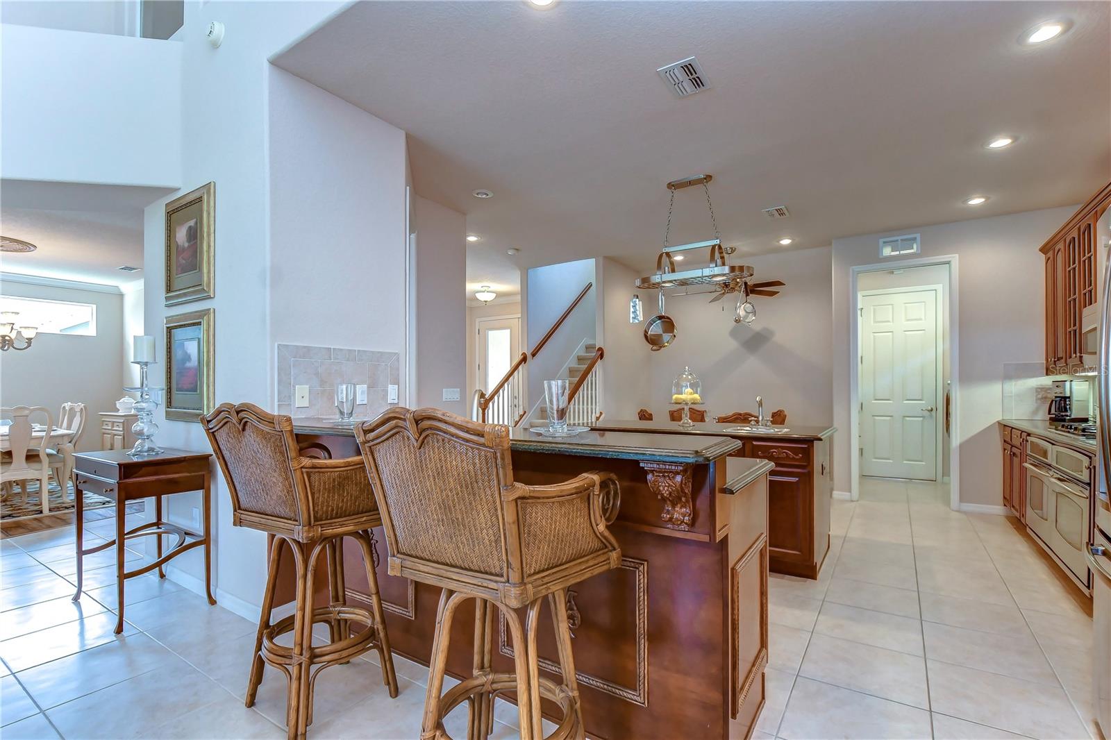 4387 CALIQUEN DR