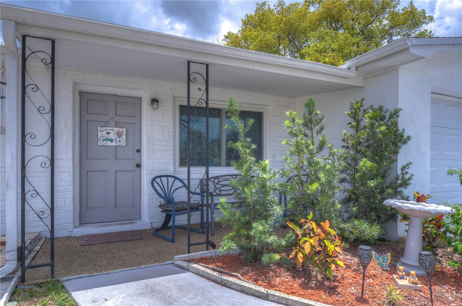 1138 CLASSIC DR