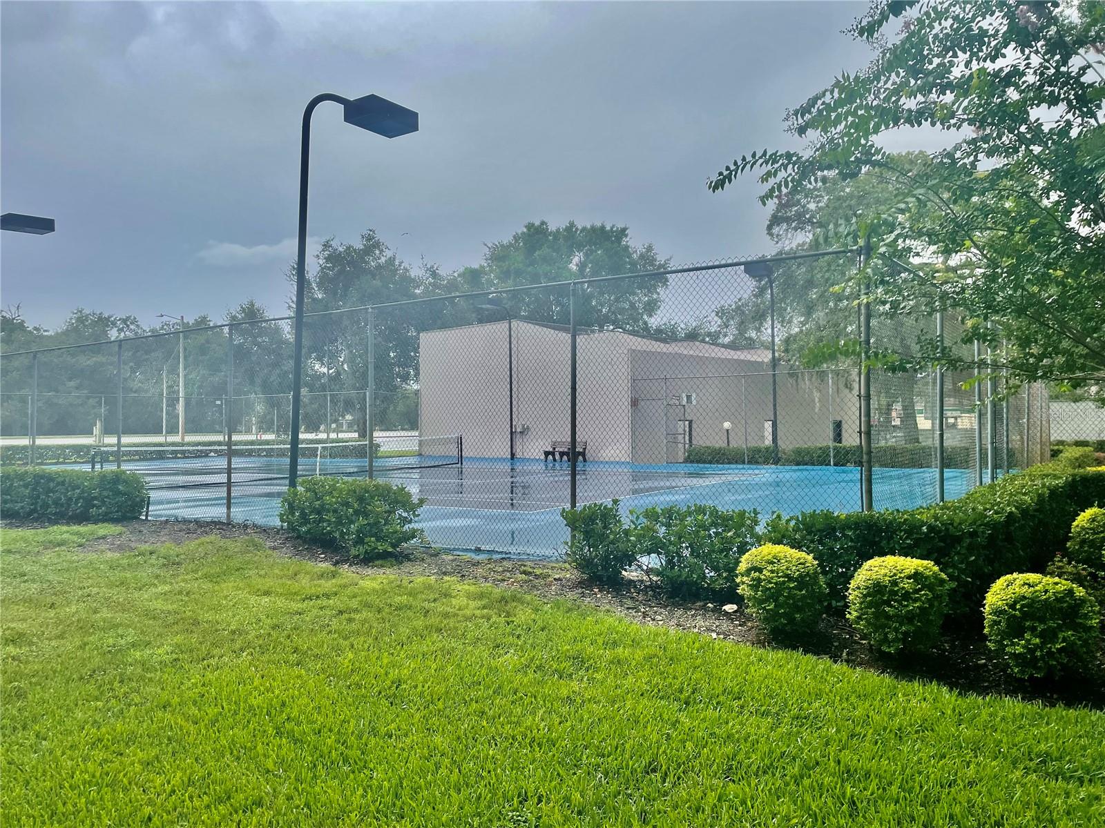 3961 DREAM OAK PL #203