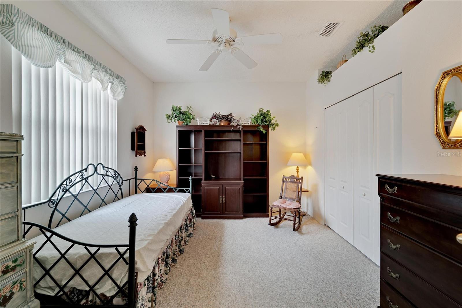 631 TREMONT GREENS LN