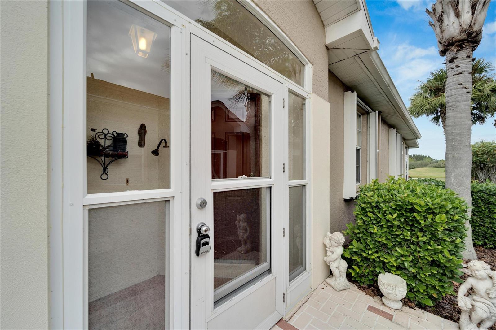 631 TREMONT GREENS LN