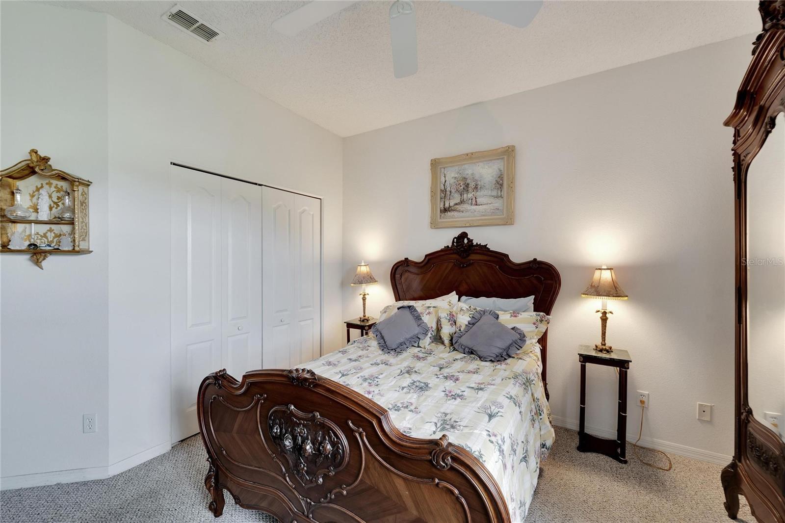 631 TREMONT GREENS LN
