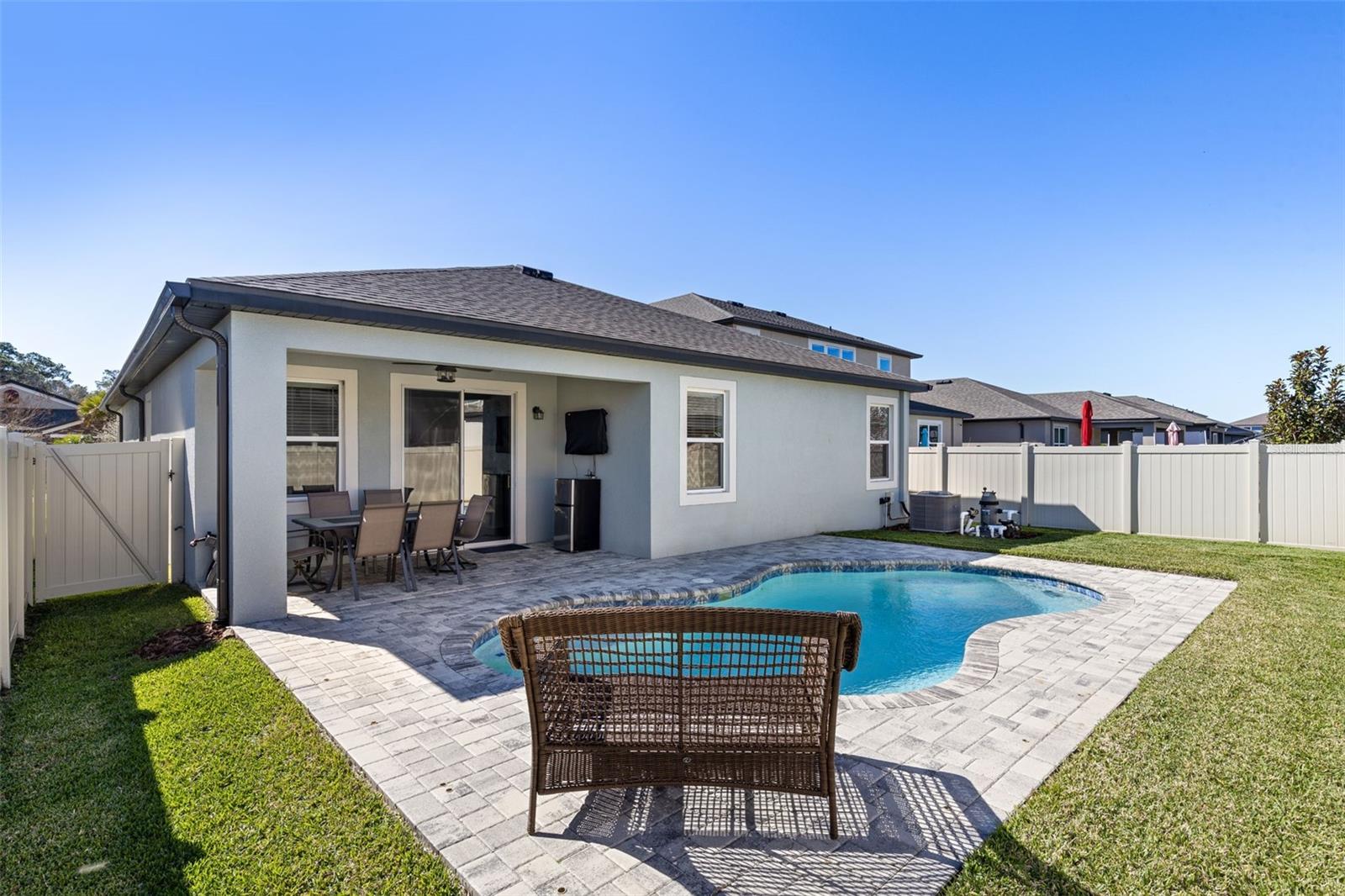 6513 DUTTON DR