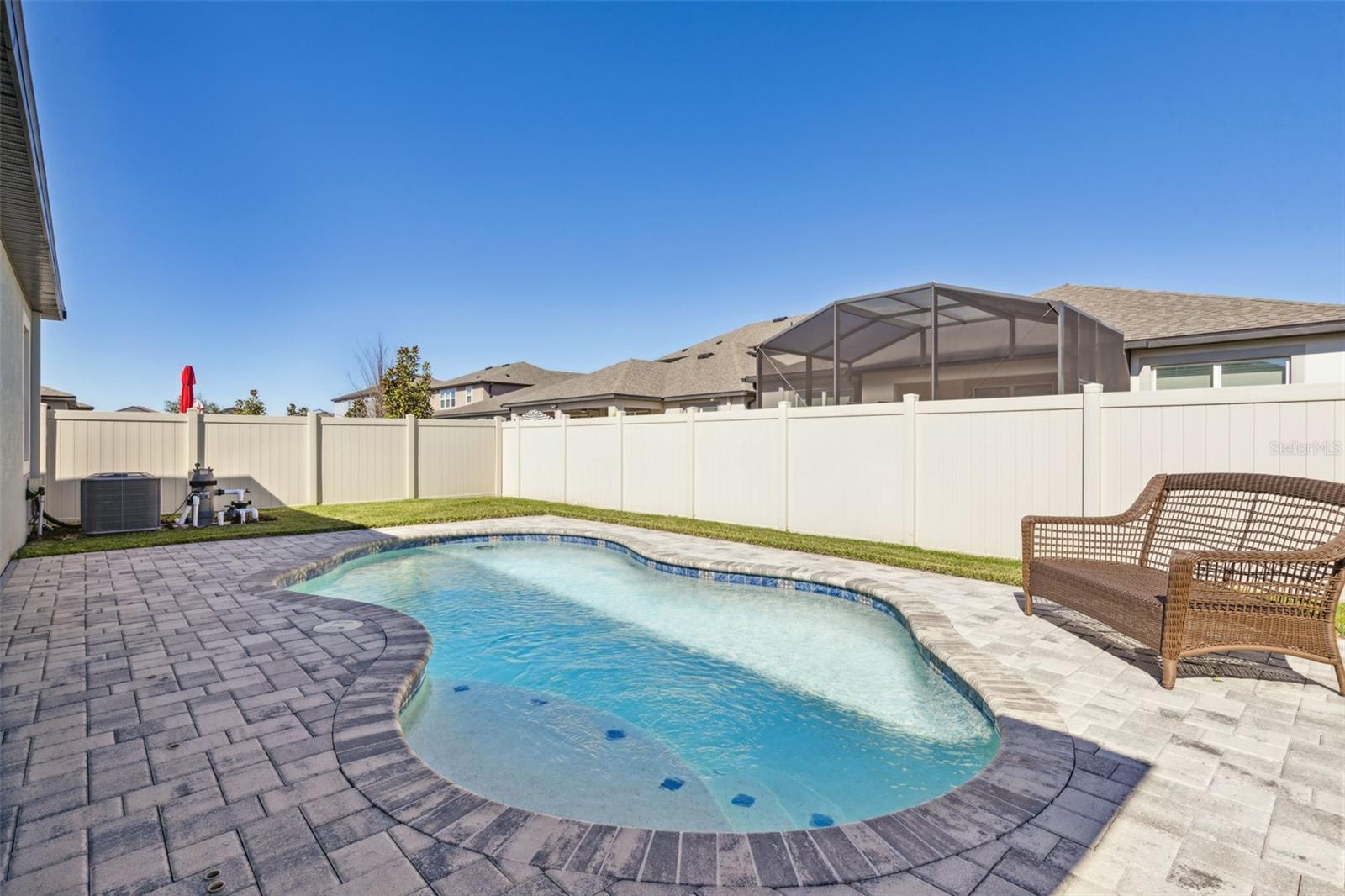 6513 DUTTON DR