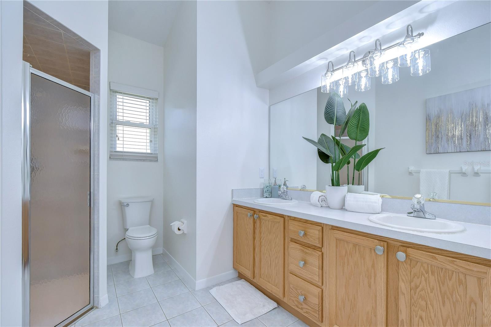 1910 W CRYSTAL MAE PATH
