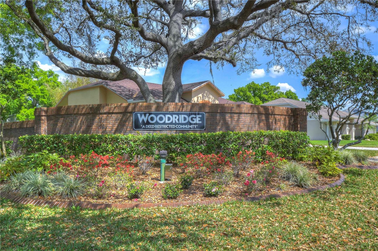 1521 WATERWOOD DR