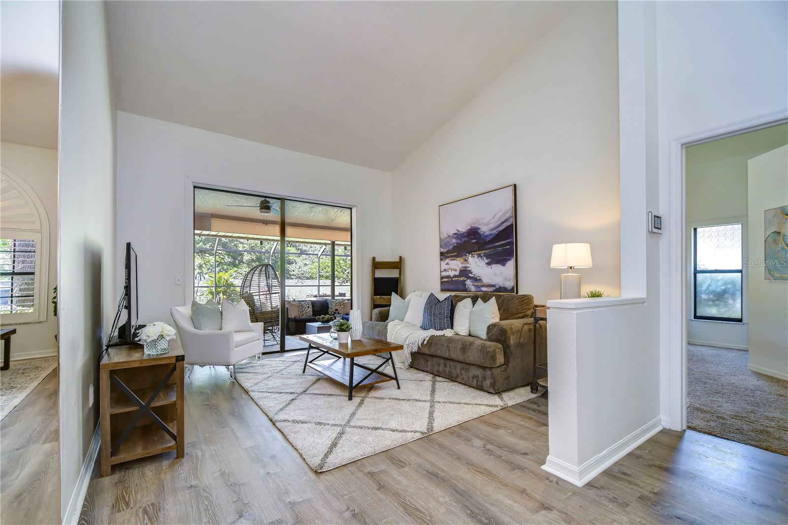 1521 WATERWOOD DR
