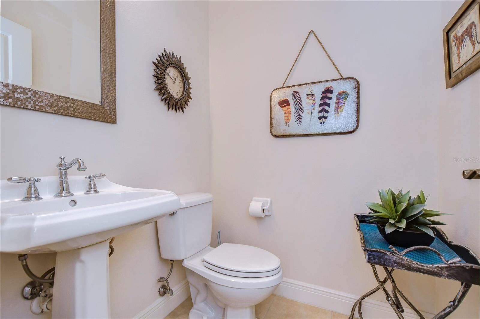 4933 ANNISTON CIR