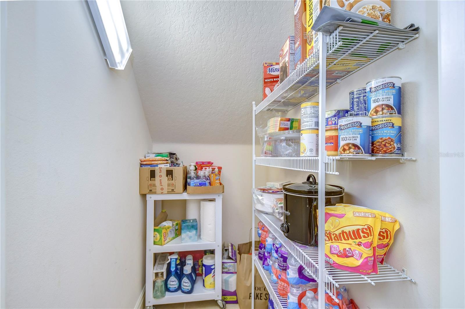 4933 ANNISTON CIR