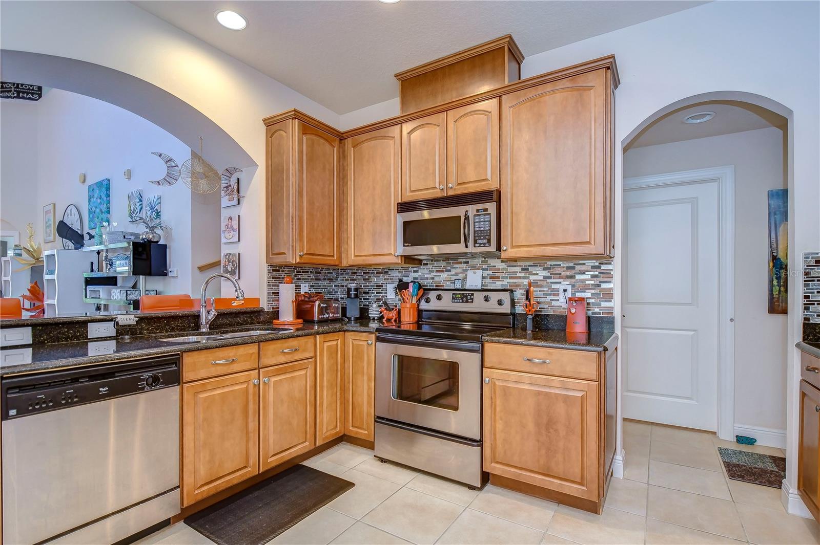 4933 ANNISTON CIR
