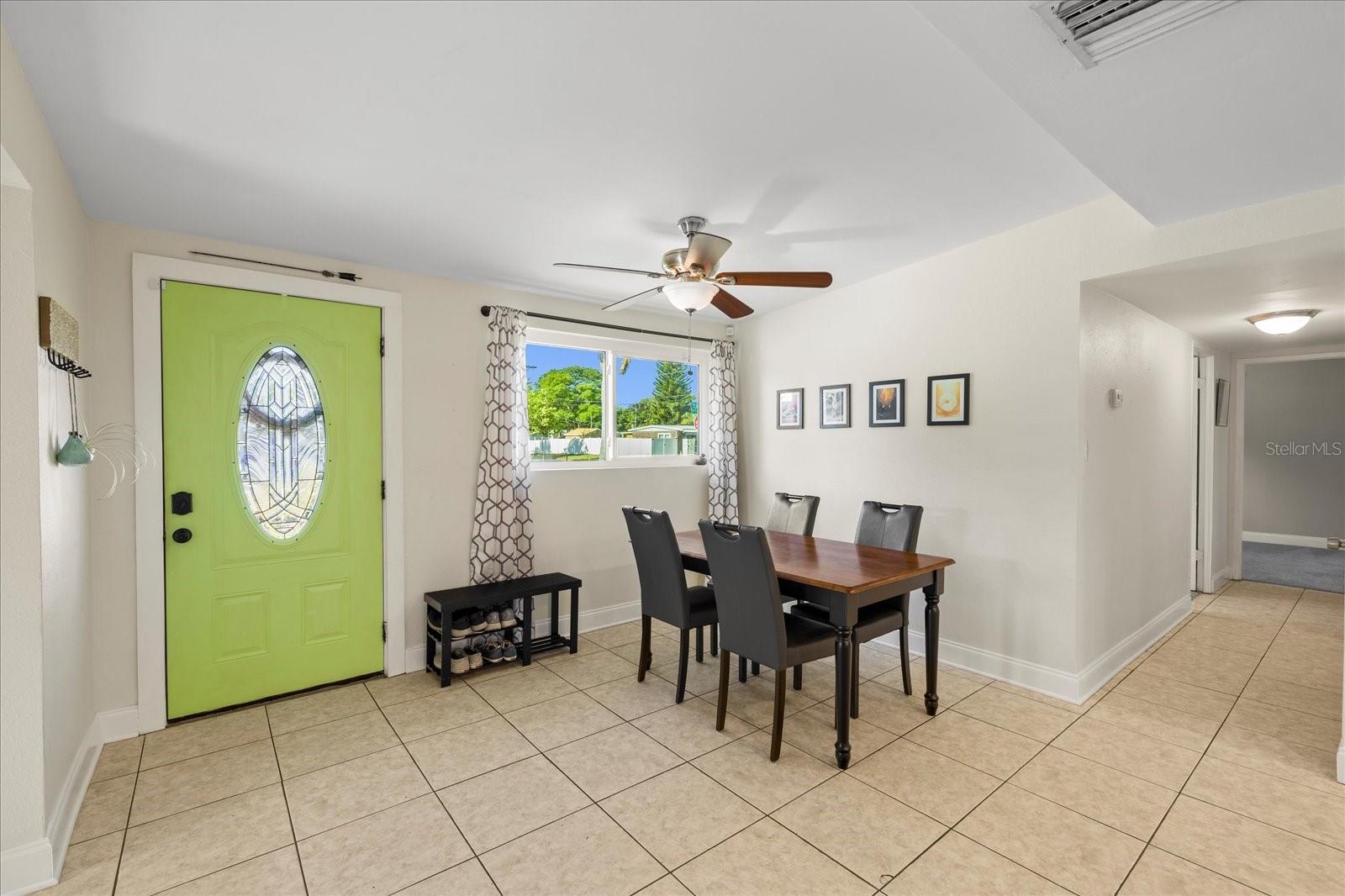 4015 W FAIRVIEW HTS