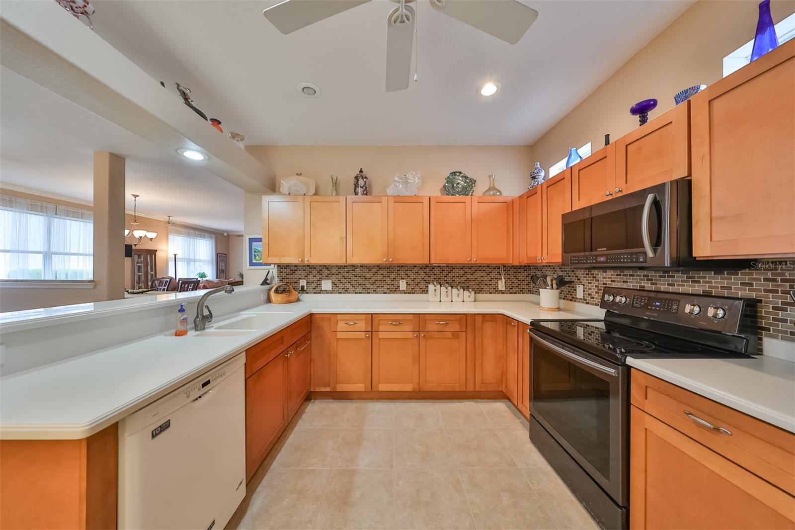 8136 AMBERSWEET PL